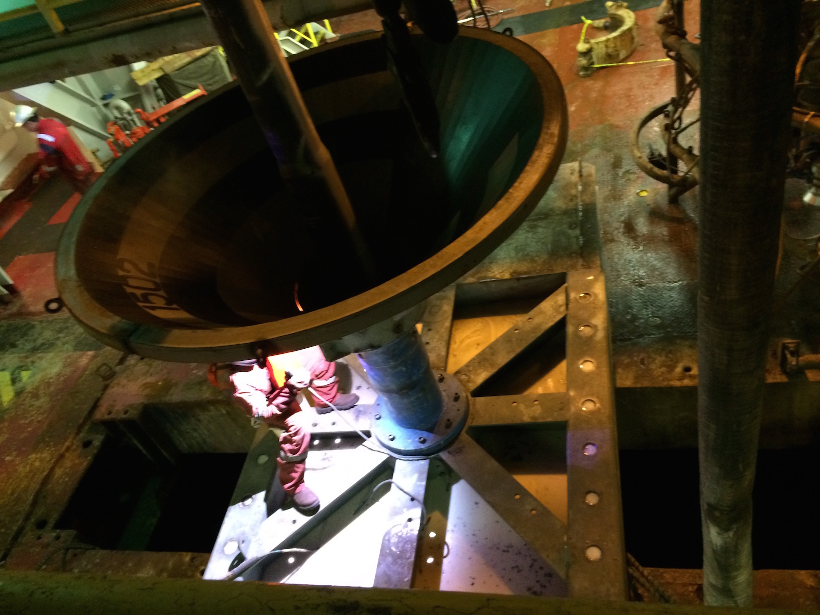 The Moon Pool – Mon, May 1 – JOIDES Resolution