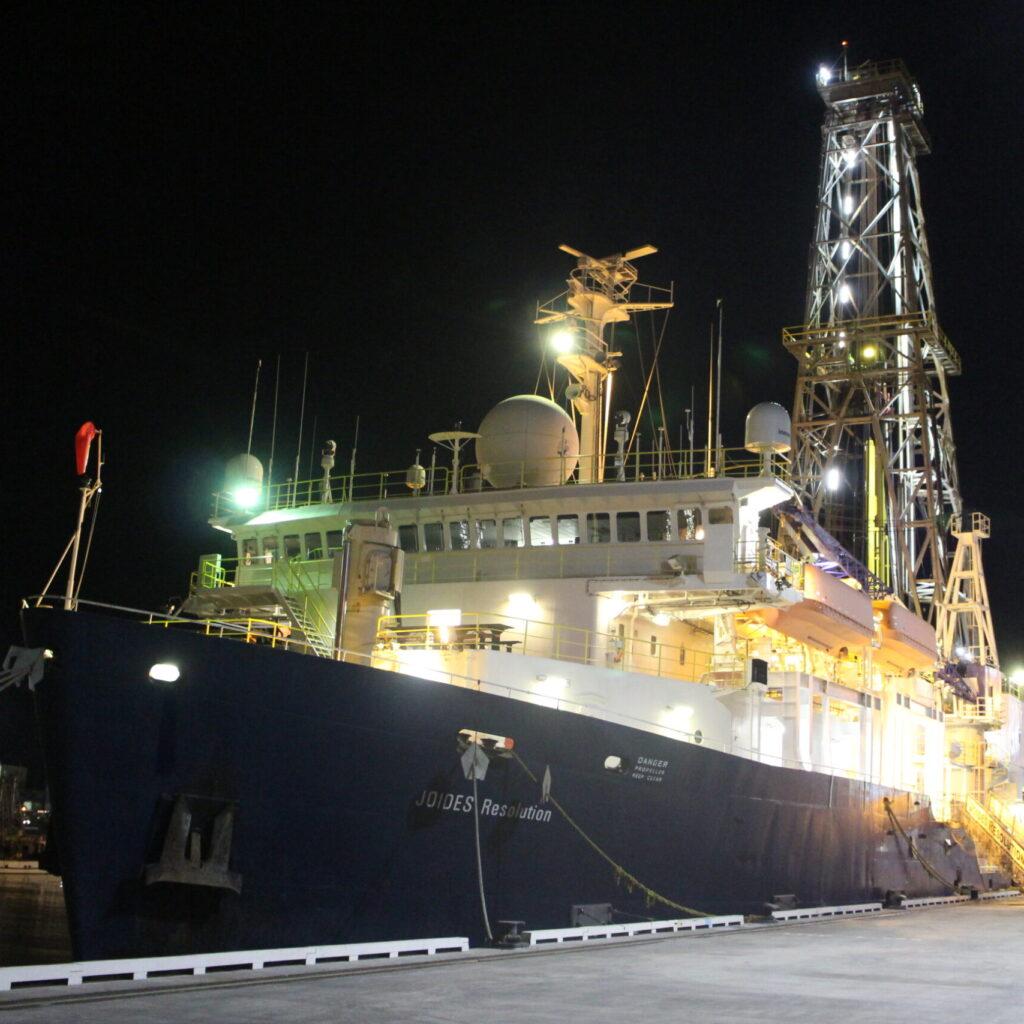 Collecting Cores from the Seafloor