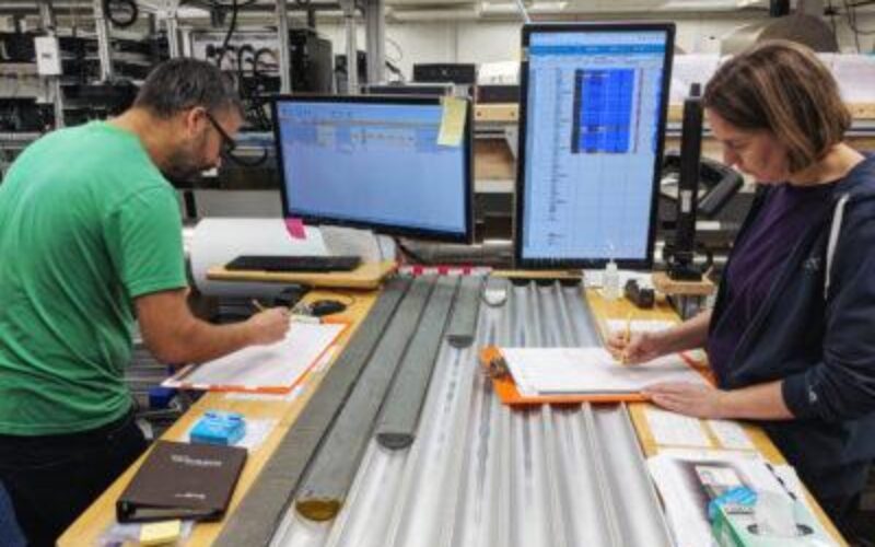 A Technician’s Guide to Ocean Sediment Core Descriptions